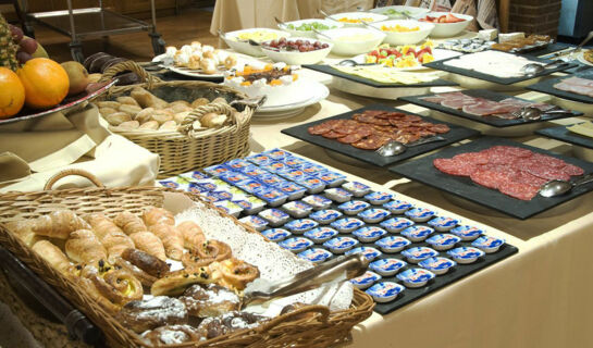 HOTEL AR PARQUESUR (B&B) Madrid