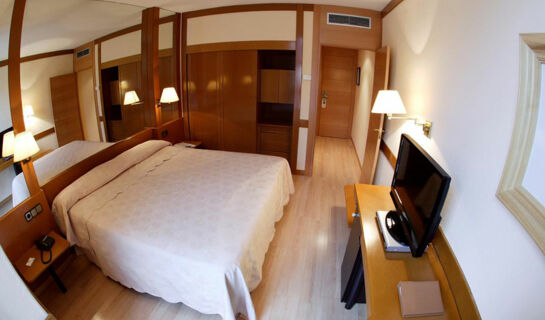 HOTEL AR LOS ARCOS  (B&B) Segovia