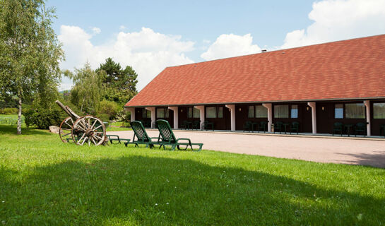 HOSTELLERIE LA CHAUMIERE Arsonval