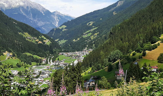 HOTEL BUCKELHOF (B&B) See