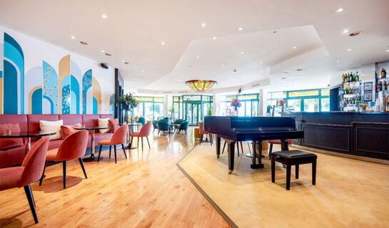 HÔTEL ROYAL PLAZA MONTREUX (B&B) Montreux