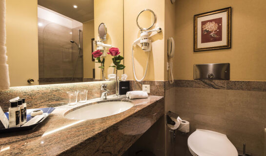 HÔTEL ROYAL PLAZA MONTREUX (B&B) Montreux