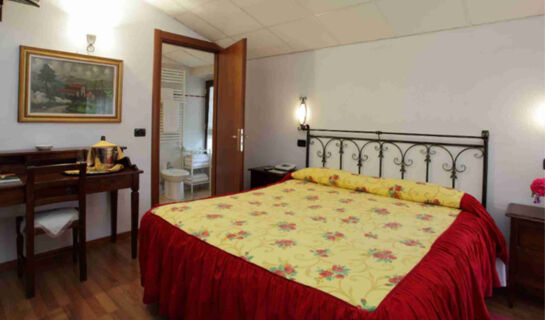 HOTEL LE MACINAIE (B&B) Castel del Piano (GR)