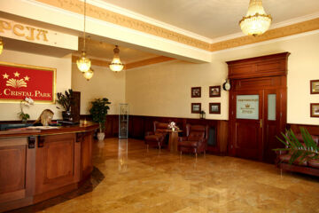 HOTEL CRISTAL PARK DABROWA TARNOWSKA Dąbrowa Tarnowska
